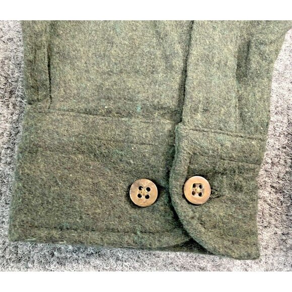 st johns bay chamois cloth button up shirt mens medium green outdoor fall warm. - Picture 5 of 7